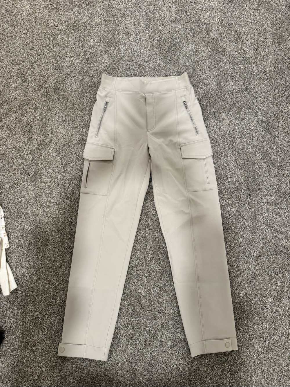 Athleta Light Cream Cargo Joggers with Zip Pockets